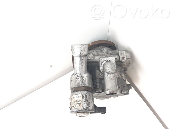7697974 BMW 5 E60 E61 Power steering pump, 70.00 € | RRR 