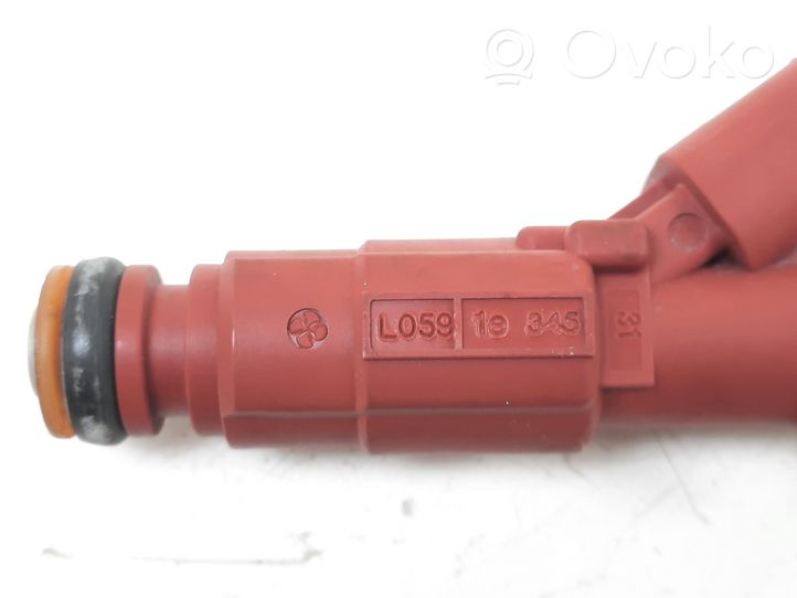 KIA Optima Inyector de combustible 353102E000