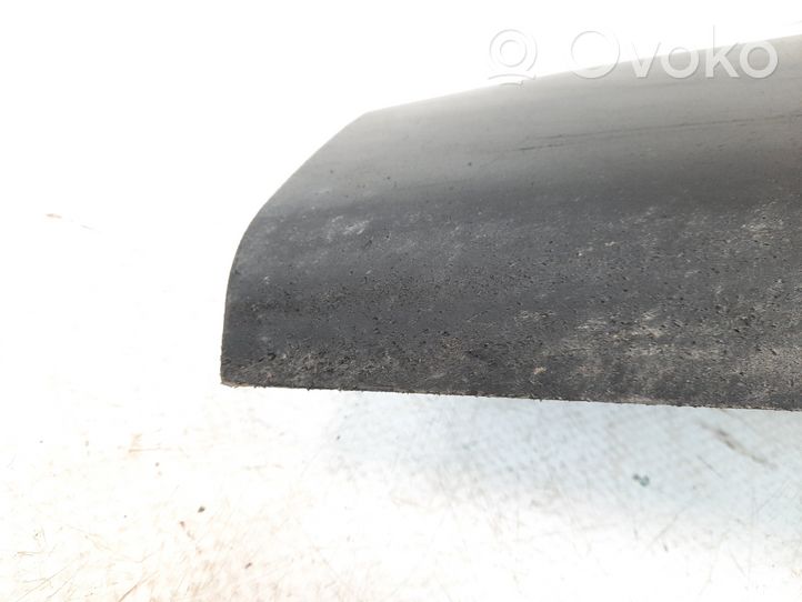 Opel Vivaro Narożnik zderzaka tylnego 850179165R