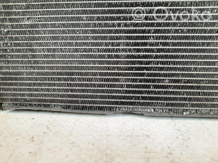 Volkswagen Touran II Dzesēšanas šķidruma radiators 5K0121251S