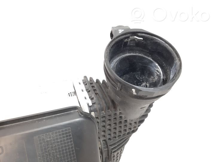 Porsche Macan Chłodnica powietrza doładowującego / Intercooler 95B117339B