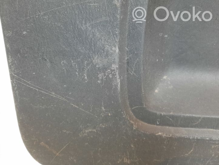 Opel Vivaro Poszycia / Boczki bagażnika 91165792