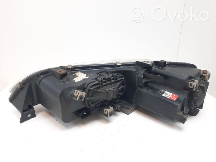 Mazda 6 Lampa przednia F014003907R