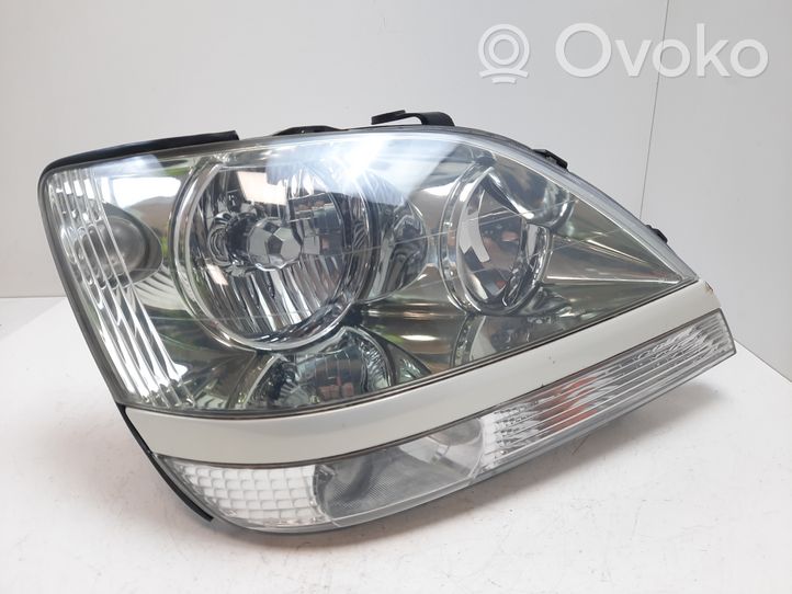 Lexus RX 300 Lampa przednia 