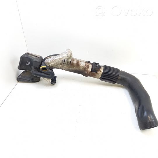 Volvo V50 Turbo air intake inlet pipe/hose 3M519A673H