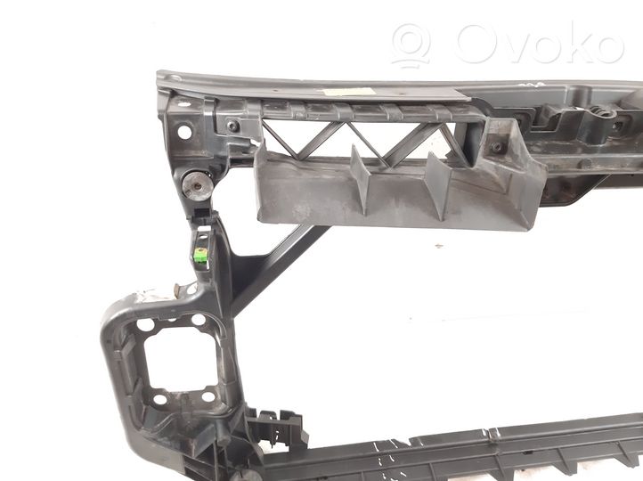 Audi RS6 C6 Pannello di supporto del radiatore 2000747