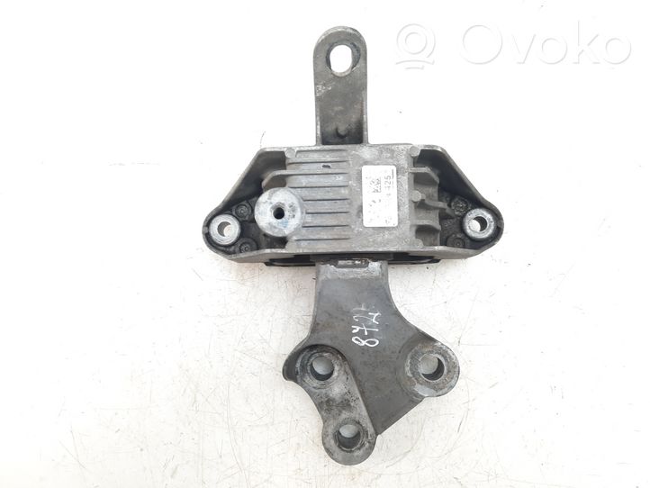 Chevrolet Orlando Engine mount bracket 13284425