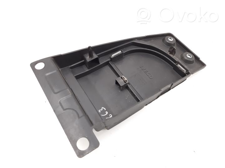 Iveco Daily 6th gen Moulure de porte avant 5801526430