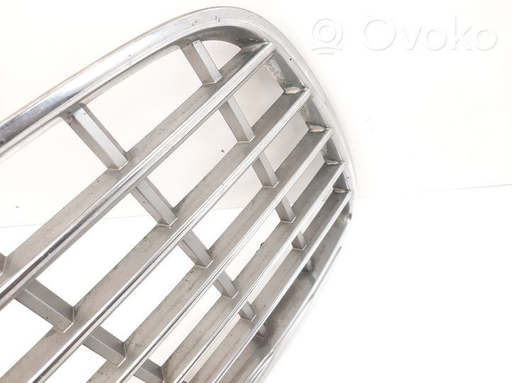 Chrysler 300 - 300C Maskownica / Grill / Atrapa górna chłodnicy 04806455AA