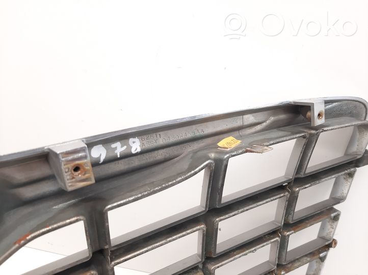 Chrysler 300 - 300C Maskownica / Grill / Atrapa górna chłodnicy 04806455AA