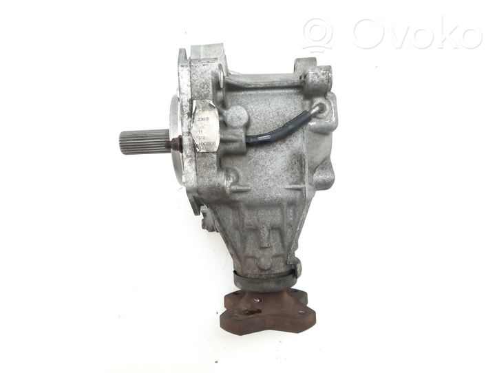 Nissan Qashqai Pavarų dėžės reduktorius (razdatkė) HX02938