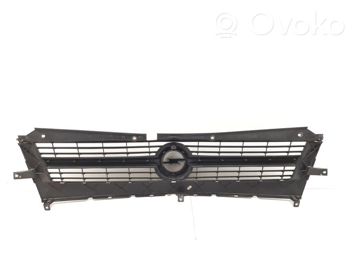 Opel Movano A Griglia superiore del radiatore paraurti anteriore 8200233763