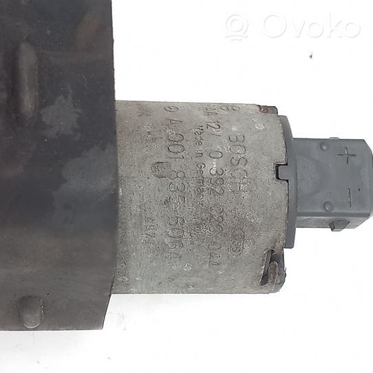 Mercedes-Benz ML W163 Pompe à eau de liquide de refroidissement A001835606A