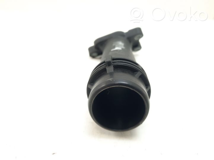 BMW 1 F20 F21 Tuyau de liquide de refroidissement moteur 7810707