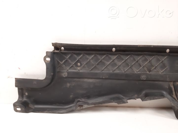 Volkswagen Touareg I Protection inférieure latérale 7L0825212A