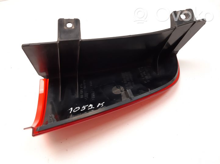 Mercedes-Benz Vito Viano W639 Rivestimento modanatura del faro posteriore A6398200564