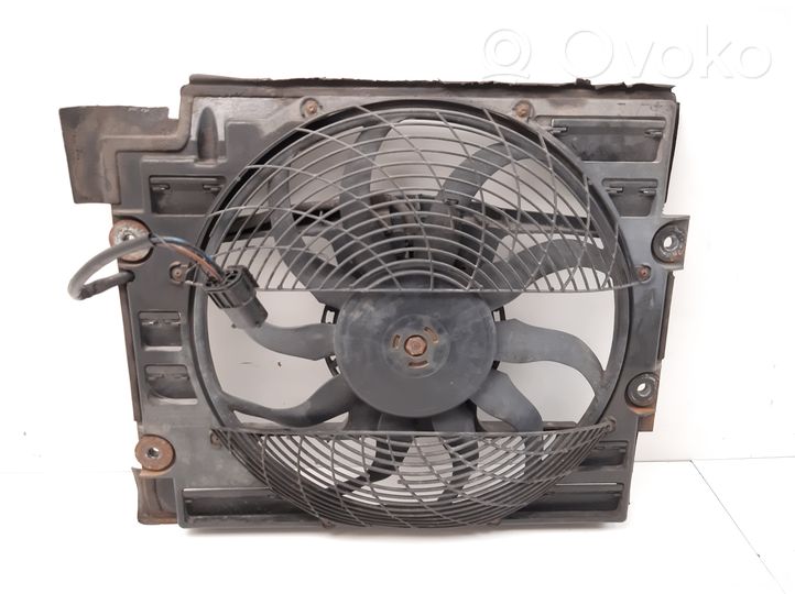 6921933 BMW 5 E39 Fan set, 75.00 € | RRR 