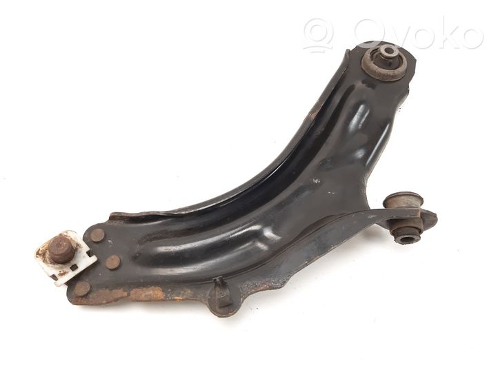 Mercedes-Benz Citan W415 Front lower control arm/wishbone 8200586567