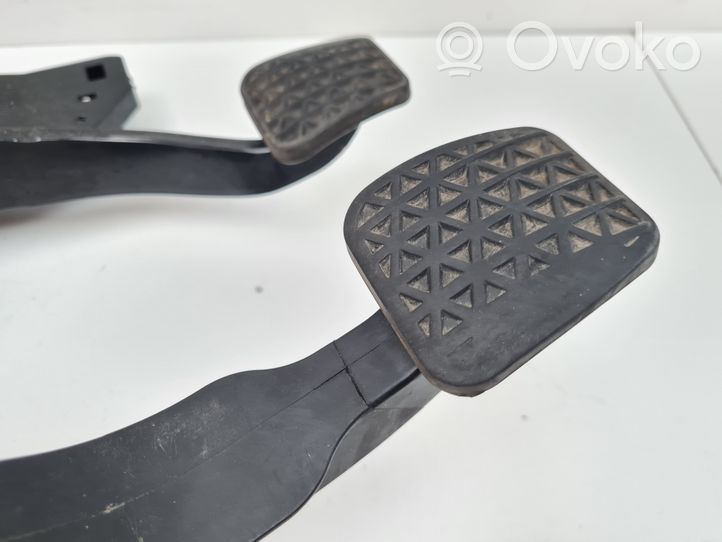 Opel Zafira C Brake pedal 