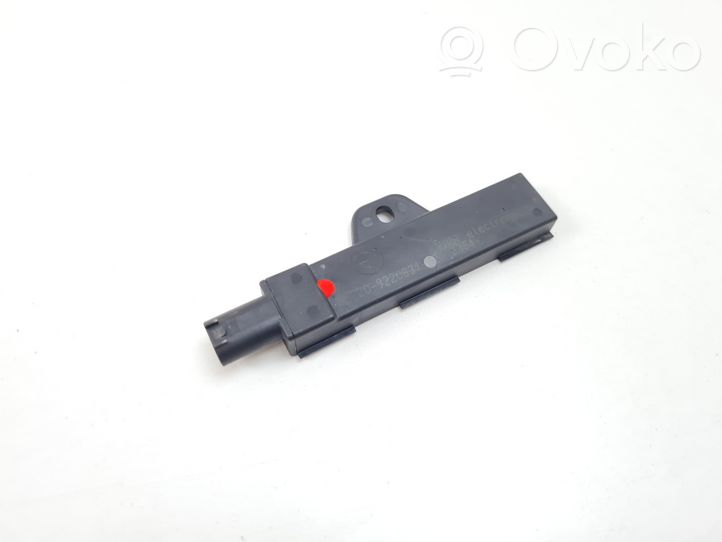 BMW 2 F46 Antenna comfort per interno 9220831