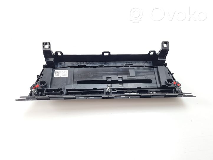 BMW 2 F46 Panel radia 9371455