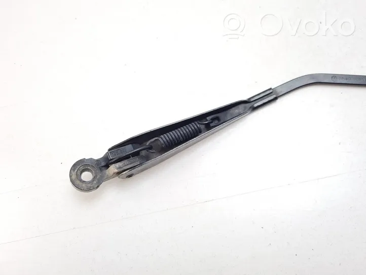 Volkswagen Transporter - Caravelle T4 Rear wiper blade arm 701955707