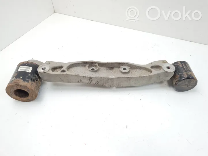 Volvo S90, V90 Supporto di montaggio scatola del cambio 31437941