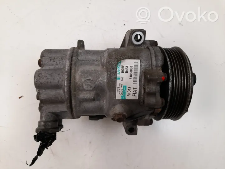 Opel Combo D Air conditioning (A/C) compressor (pump) 51868880