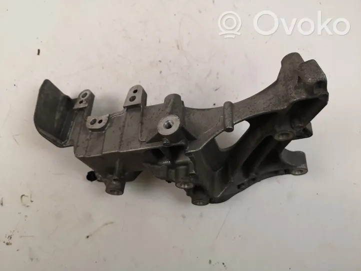 Opel Combo D Support de compresseur de clim 55253863