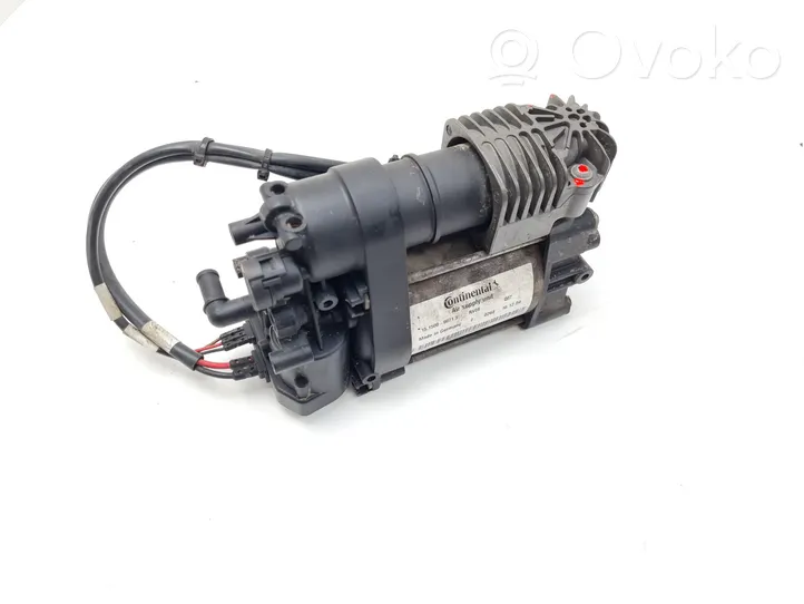 Volvo S90, V90 Ilmajousituksen kompressoripumppu 15150000713