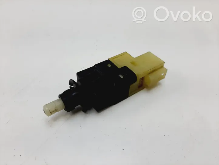 Mercedes-Benz Vito Viano W639 Brake pedal sensor switch A0015454409