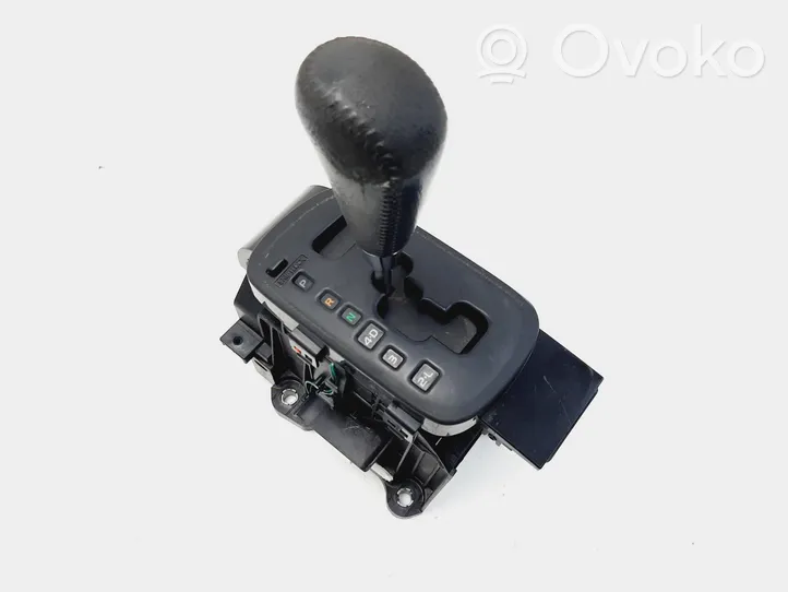 Toyota Hilux (AN10, AN20, AN30) Gear shifter/selector 