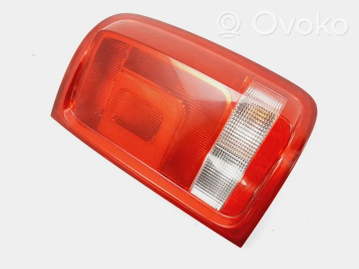 Volkswagen Amarok Rear/tail lights 