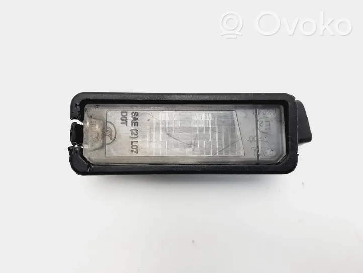 Volkswagen Amarok Lampa oświetlenia tylnej tablicy rejestracyjnej 1K8943021