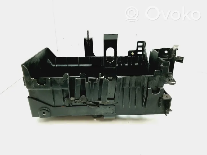 Chevrolet Orlando Vassoio scatola della batteria 13354419