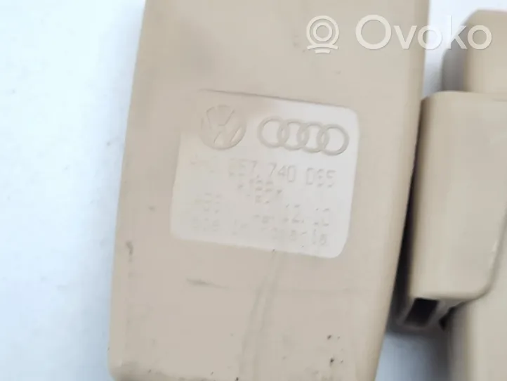 Audi A8 S8 D4 4H Klamra tylnego pasa bezpieczeństwa 4H0857740