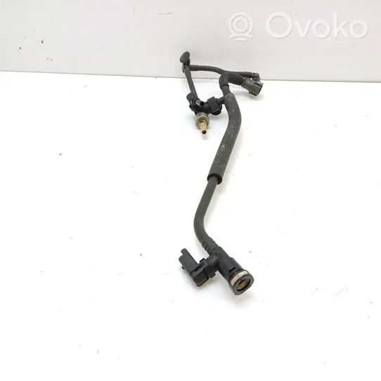 Ford Mondeo MK IV Fuel line/pipe/hose 