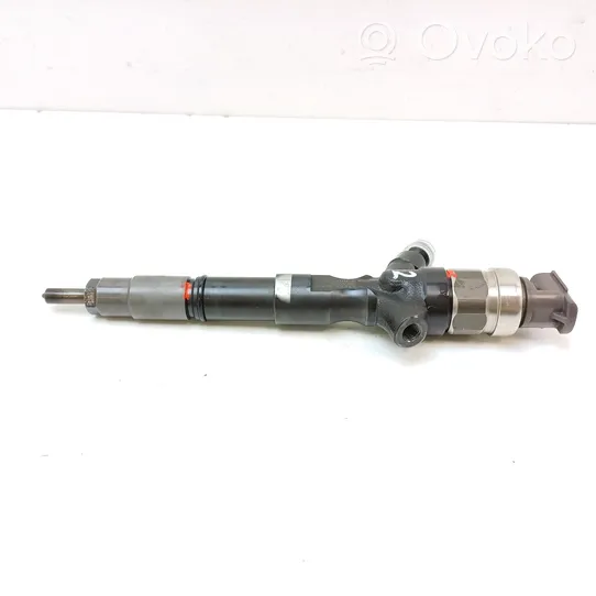 Toyota Hilux (AN10, AN20, AN30) Injecteur de carburant 2367030400