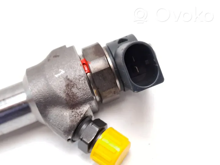 Volkswagen Touran III Injecteur de carburant 04L130277AC