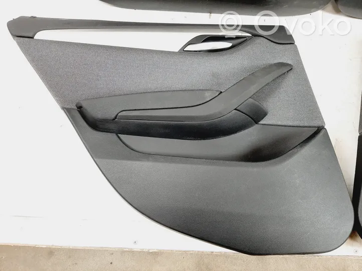 BMW X1 E84 Rivestimento del pannello della portiera anteriore 912720701