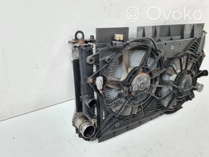 Toyota Verso Radiatorių komplektas 422750922BB