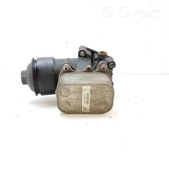 Volkswagen Amarok Supporto di montaggio del filtro dell’olio 03L117021C