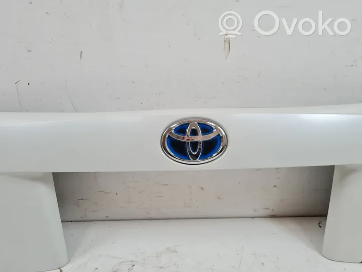 Toyota Prius (XW50) Éclairage de plaque d'immatriculation 