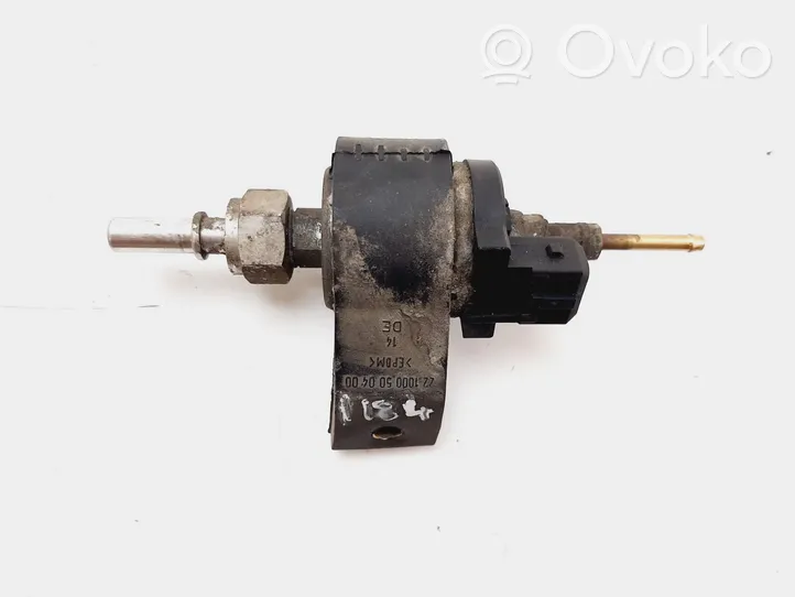 Renault Trafic II (X83) Pompe de circulation d'eau, chauffage auxiliaire Webasto 221000500400