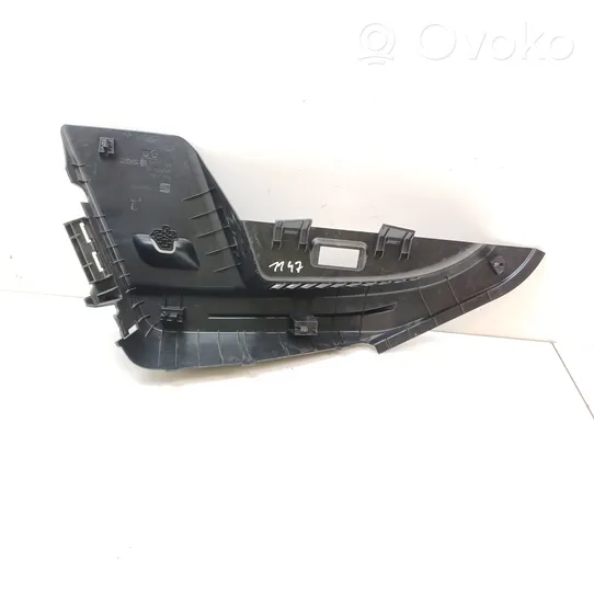 Seat Leon IV Keskikonsolin takasivuverhoilu 5FA867762