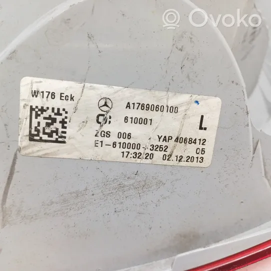 Mercedes-Benz A W176 Lampa tylna A1769060100