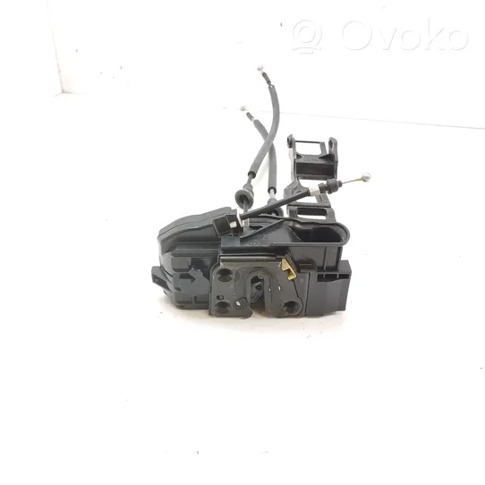 Hyundai Santa Fe Front door lock 813102B020