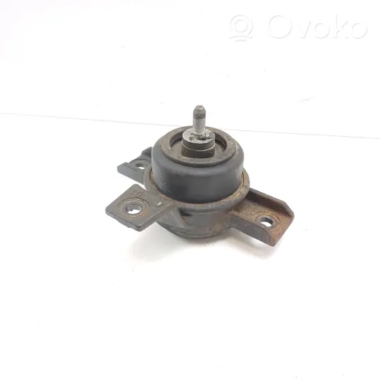 Hyundai Santa Fe Supporto di montaggio del motore 218122B500