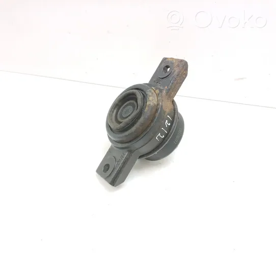 Hyundai Santa Fe Supporto di montaggio del motore 218122B500