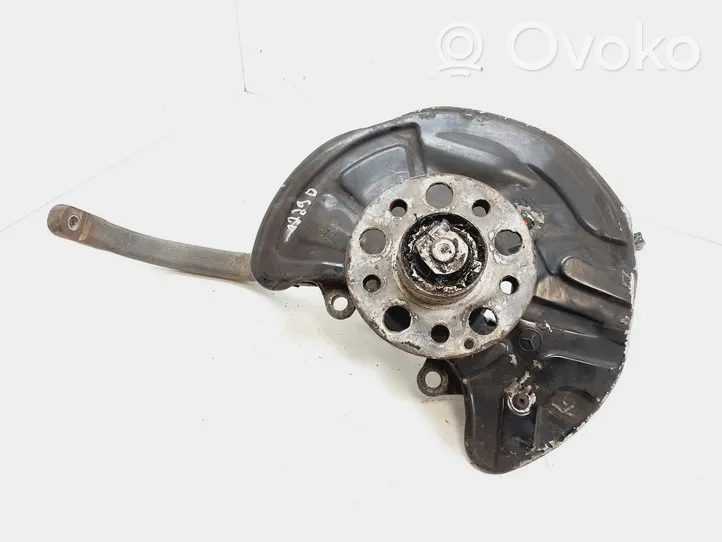 Mercedes-Benz CLS C219 Front wheel hub 